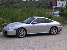 220px-Porsche_911_Gris